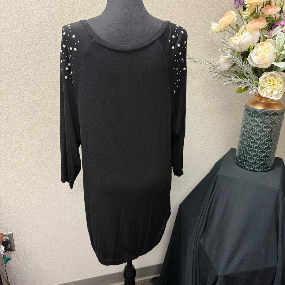 Ocasión Black Embellished Pearl Shoulder Dolman Sleeve Tunic Top 2X - Picture 3 of 7